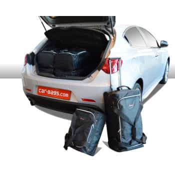 Travel bag set Alfa Romeo Giulietta 2010- 5d