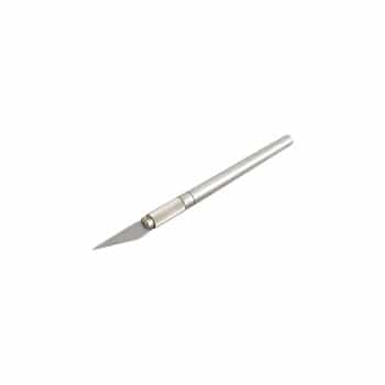 Scalpel including 6 loose blades.